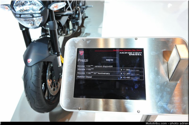 ducati_016_salon_de_milan_eicma_2012