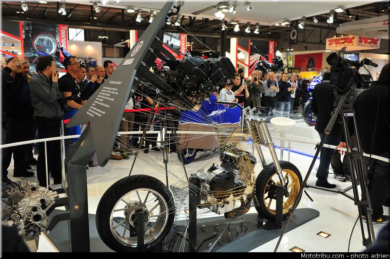 yamaha_005_salon_de_milan_eicma_2012