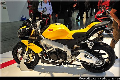 aprilia_003_salon_de_milan_eicma_2012.jpg