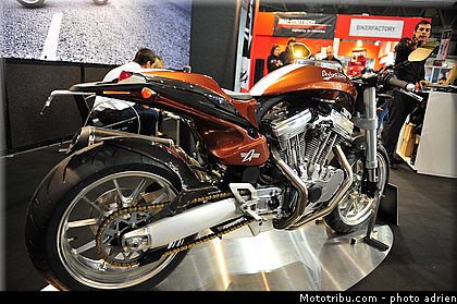 avinton_001_salon_de_milan_eicma_2012.jpg
