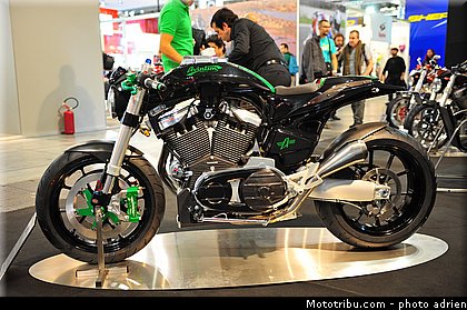 avinton_004_salon_de_milan_eicma_2012.jpg