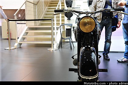 bmw_005_salon_de_milan_eicma_2012.jpg