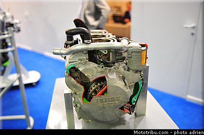 divers_052_salon_de_milan_eicma_2012.jpg