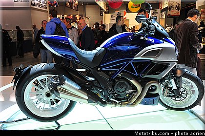 ducati_012_salon_de_milan_eicma_2012.jpg
