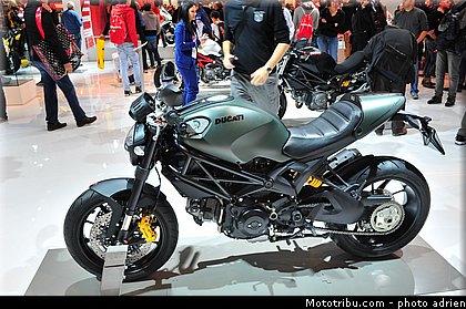 ducati_015_salon_de_milan_eicma_2012.jpg