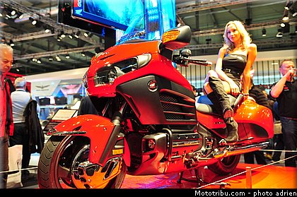 honda_011_salon_de_milan_eicma_2012.jpg