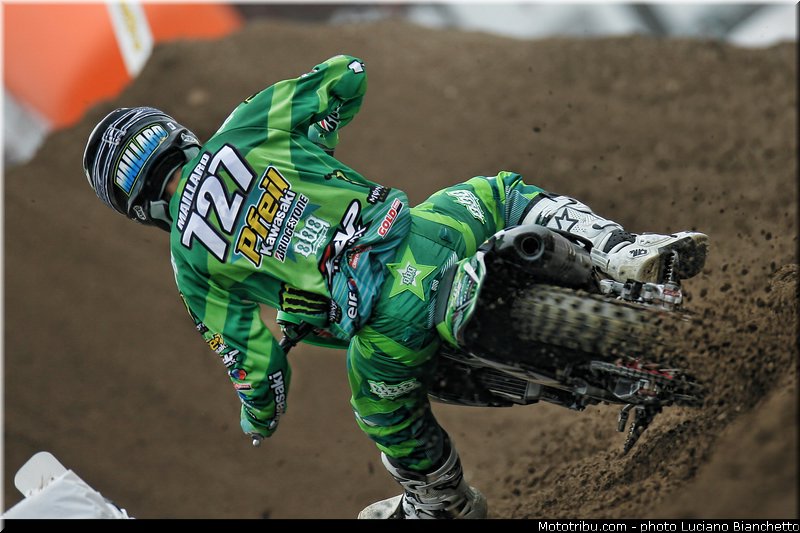 eicma_milan_2012_cross_supermoto_quad_03