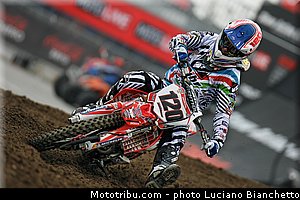 eicma_milan_2012_cross_supermoto_quad_01.jpg