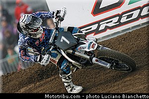 eicma_milan_2012_cross_supermoto_quad_10.jpg