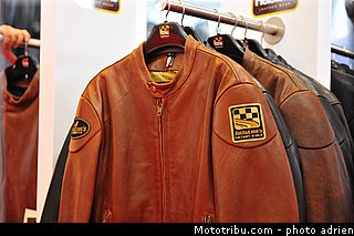helstons_003_jpms_2013.jpg