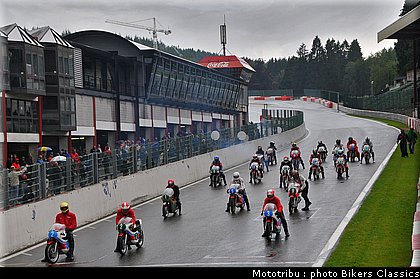 bikers_classics_spa_francorchamps2009_012.jpg