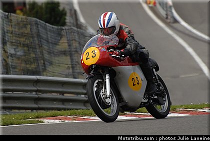 bikers_classics_gp1_gp2_021_2010.JPG