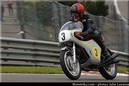 bikers_classics_gp1_gp2_033_2010.JPG