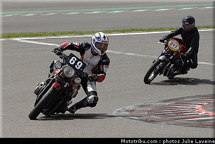 bikers_classics_parade_20_2010.JPG