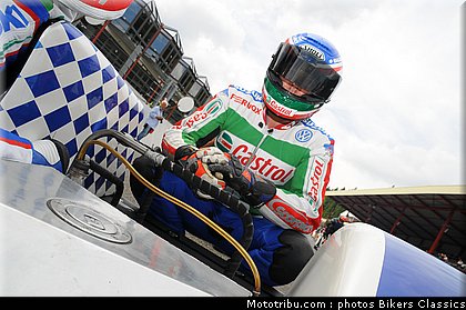 bikers_classics_parade_21_2010.jpg