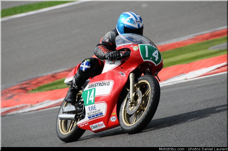 bikers_classics_moto_spa_francorchamps_2011_010