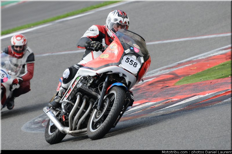 bikers_classics_moto_spa_francorchamps_2011_036