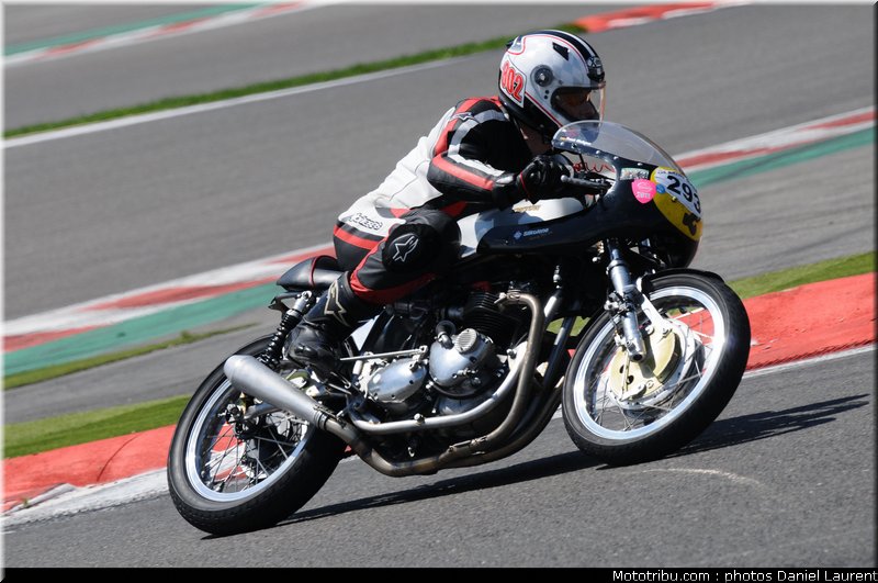 bikers_classics_moto_spa_francorchamps_2011_064