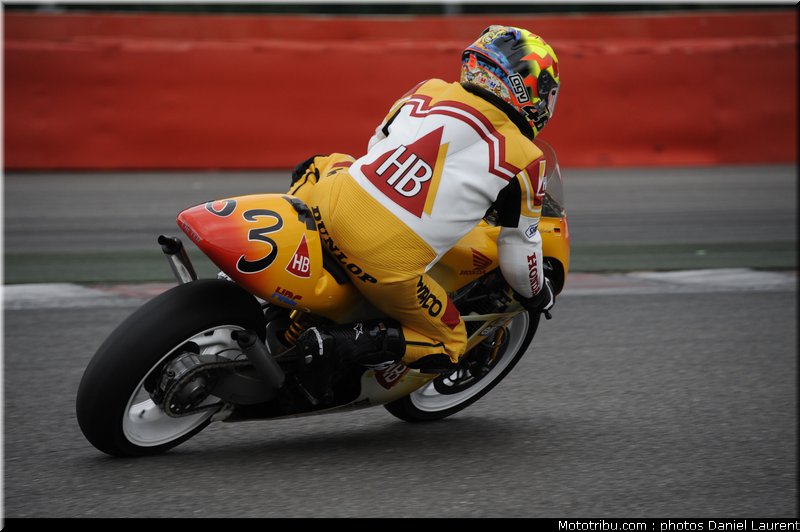 bikers_classics_moto_spa_francorchamps_2011_082