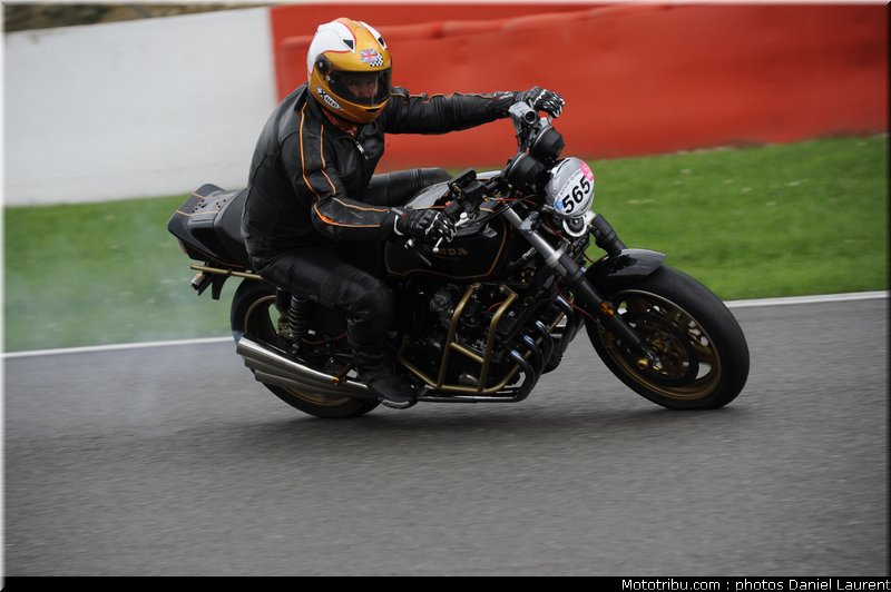 bikers_classics_moto_spa_francorchamps_2011_085