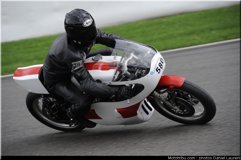 bikers_classics_moto_spa_francorchamps_2011_089