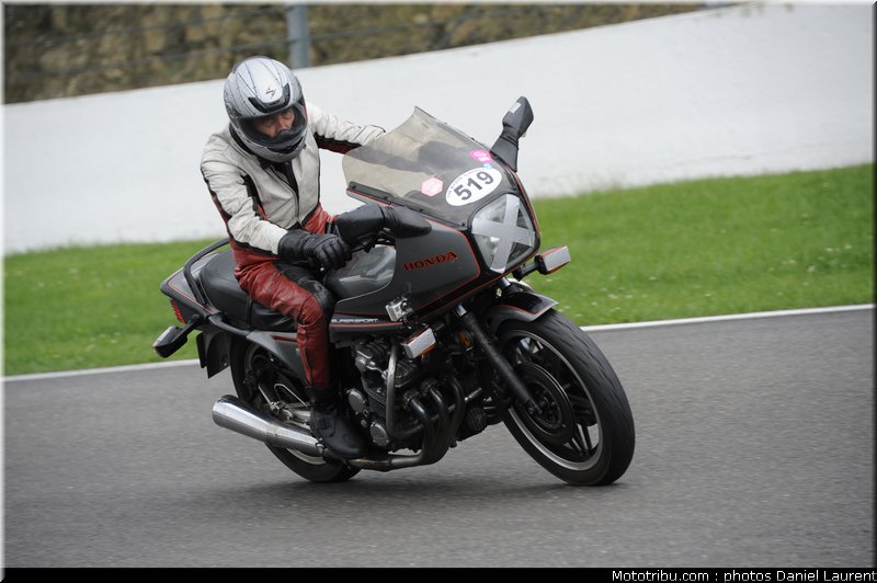 bikers_classics_moto_spa_francorchamps_2011_093