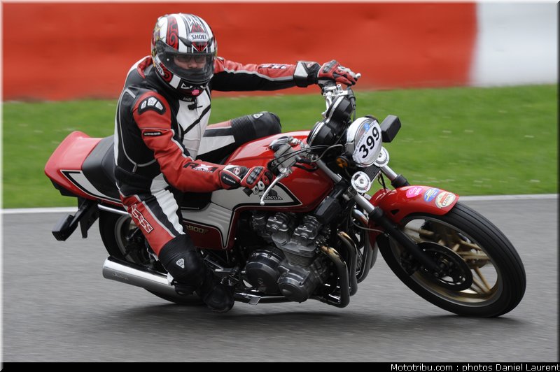 bikers_classics_moto_spa_francorchamps_2011_106