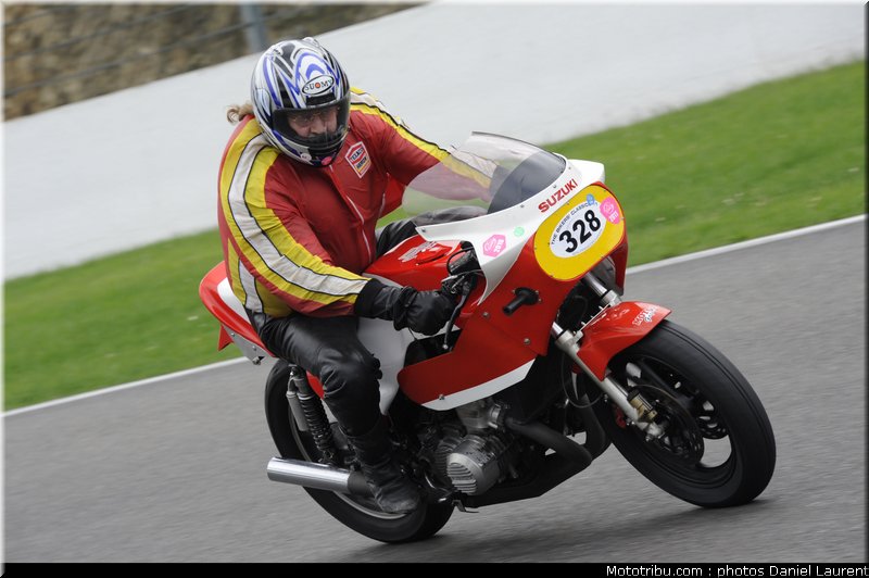 bikers_classics_moto_spa_francorchamps_2011_123