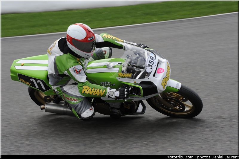 bikers_classics_moto_spa_francorchamps_2011_125