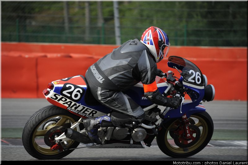 bikers_classics_moto_spa_francorchamps_2011_189