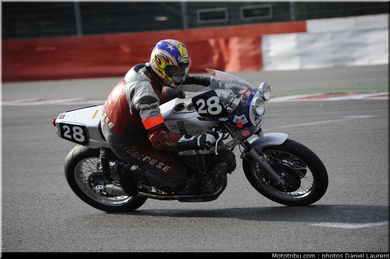 bikers_classics_moto_spa_francorchamps_2011_191