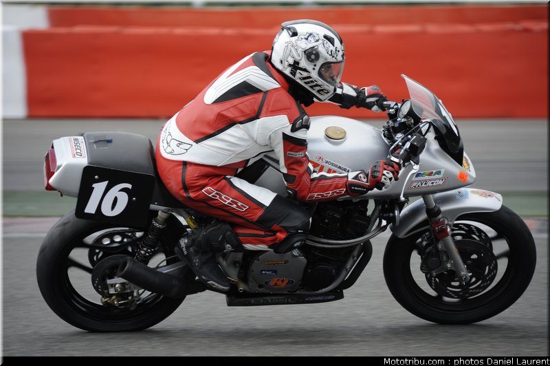 bikers_classics_moto_spa_francorchamps_2011_200