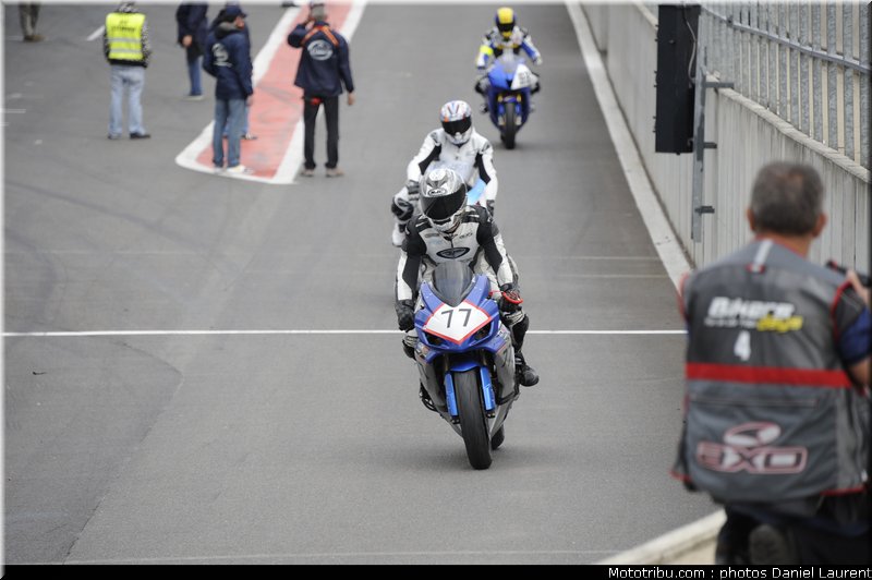 bikers_classics_paddock_spa_francorchamps_2011_031