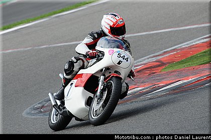bikers_classics_moto_spa_francorchamps_2011_030.JPG