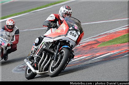 bikers_classics_moto_spa_francorchamps_2011_036.JPG