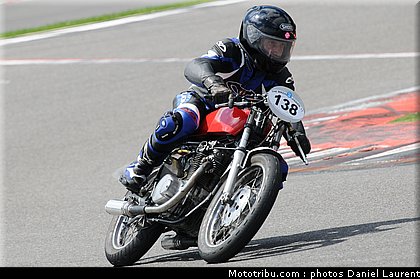 bikers_classics_moto_spa_francorchamps_2011_048.JPG