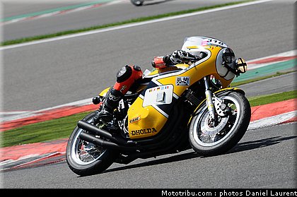 bikers_classics_moto_spa_francorchamps_2011_070.JPG