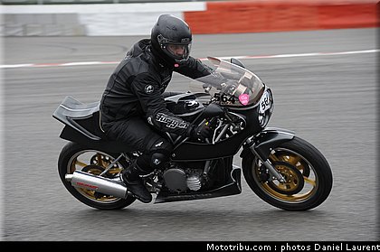 bikers_classics_moto_spa_francorchamps_2011_080.JPG