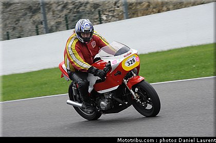 bikers_classics_moto_spa_francorchamps_2011_114.JPG
