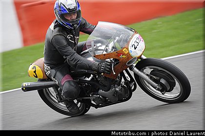 bikers_classics_moto_spa_francorchamps_2011_161.JPG