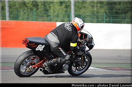 bikers_classics_moto_spa_francorchamps_2011_184.JPG