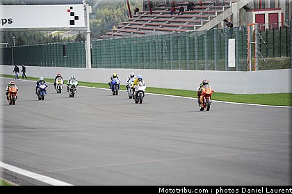 bikers_classics_paddock_spa_francorchamps_2011_033.JPG