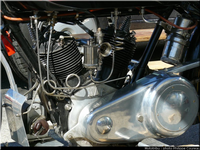 coupe_moto_legende2009_051