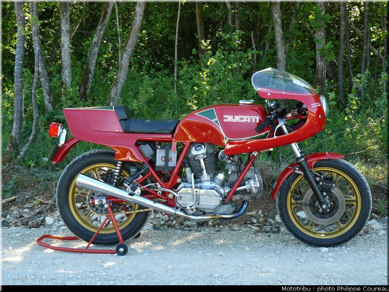 coupe_moto_legende2009_095