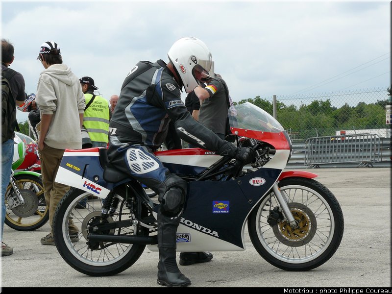 coupes_moto_legende_2010_0180
