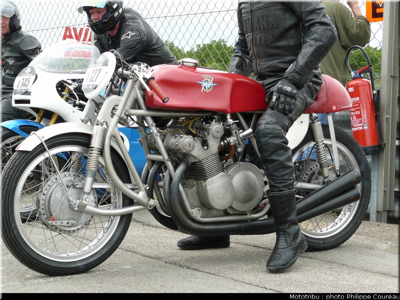coupes_moto_legende_2010_0224