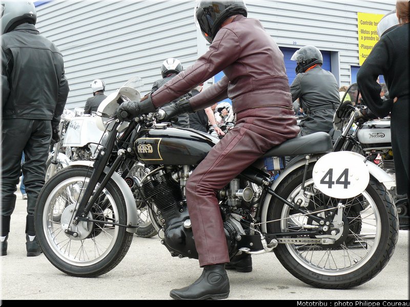 coupes_moto_legende_2010_0310