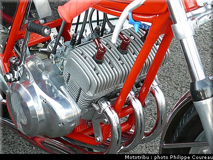 coupes_moto_legende_2010_0029.JPG