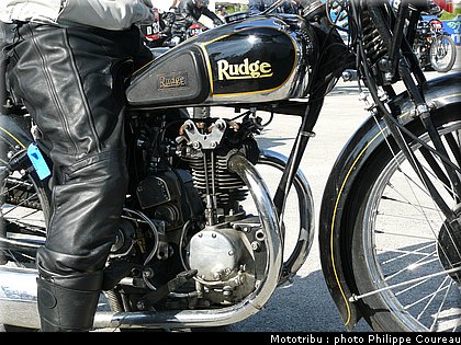 coupes_moto_legende_2010_0064.JPG