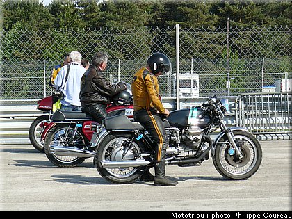 coupes_moto_legende_2010_0074.JPG